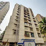 Spacious 2Bhk W I Caretaker Near Bkc And Jio Center
