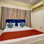 Spacious 2Bhk W I Caretaker Near Bkc And Jio Center